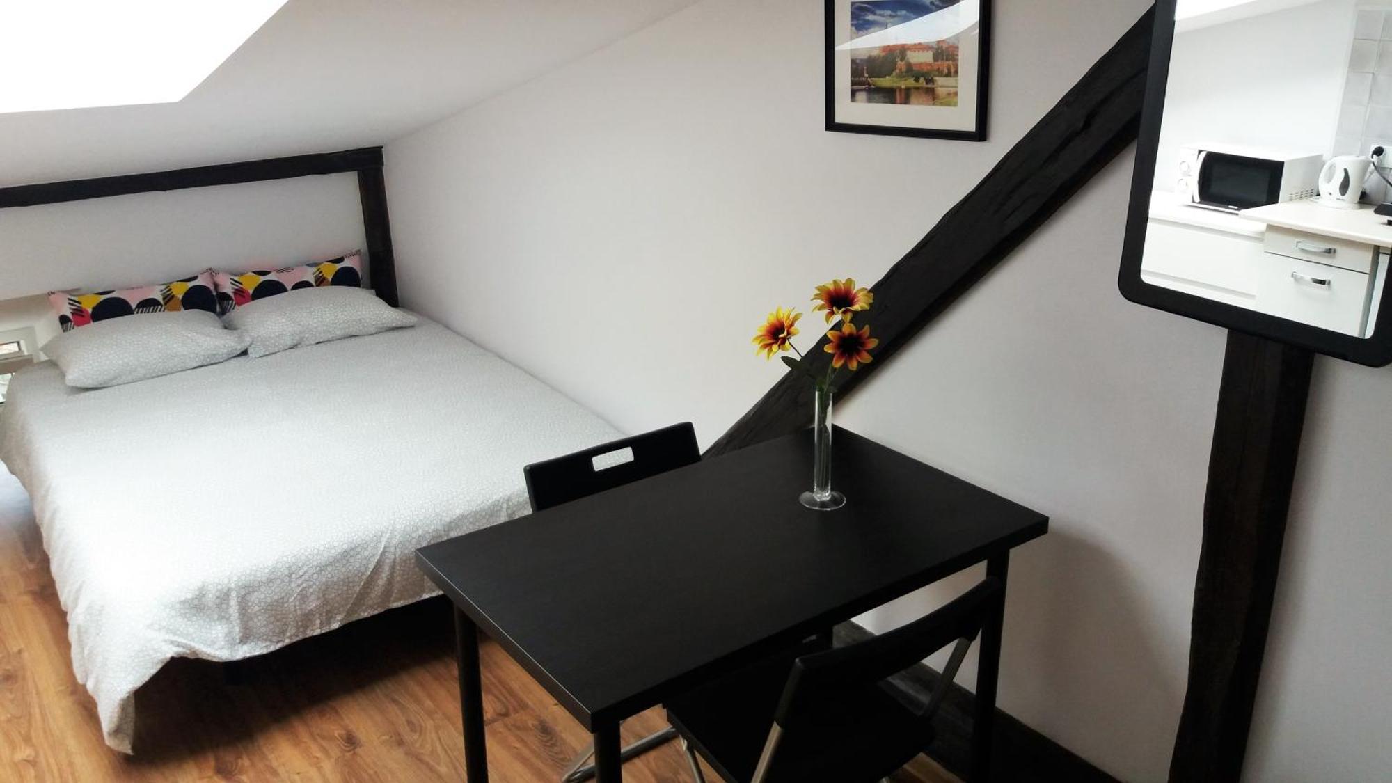 Nice Attic Studio Close To Old Town Air Conditioning - Klimatyzacja Krakau Exterior foto